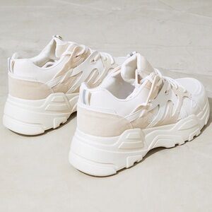 Pretty Little Thing - Stone Chunky Panelled Trainers